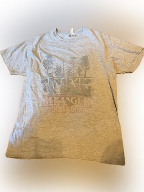 Netflix Grey Crewneck Logo Tee